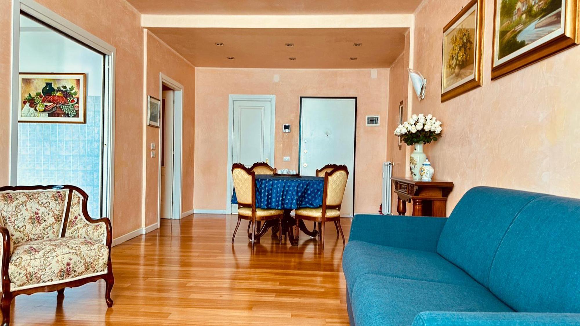Apartment Pang's *